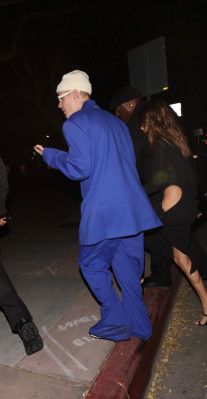 11.02 | Chega para um jantar romântico no Catch LA, em West Hollywood