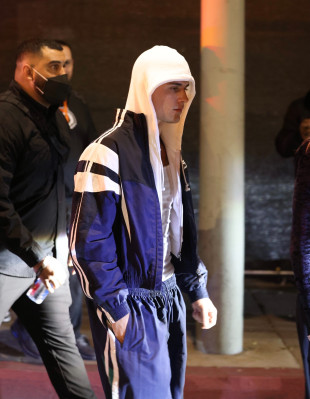 12.02 | Assistindo ao show do Drake em Los Angeles