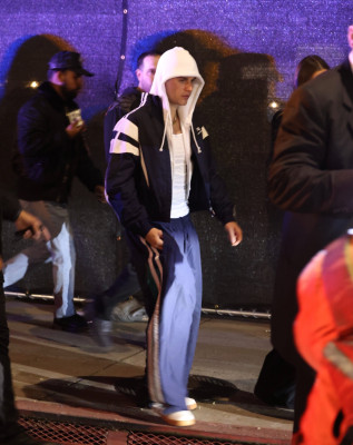 12.02 | Assistindo ao show do Drake em Los Angeles