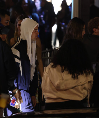 12.02 | Assistindo ao show do Drake em Los Angeles