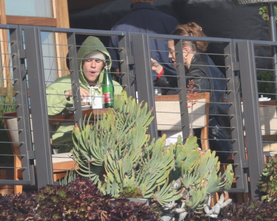 14.02 | Almoço de Dia dos Namorados no restaurante Nobu, em Malibu