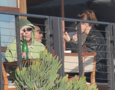 14.02 | Almoço de Dia dos Namorados no restaurante Nobu, em Malibu