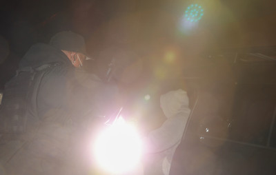 16.02 | Em um encontro noturno em West Hollywood