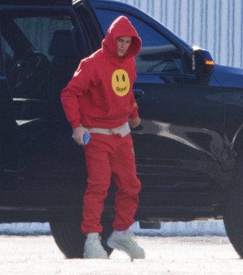 13.03 | Embarca em um jato particular em Los Angeles