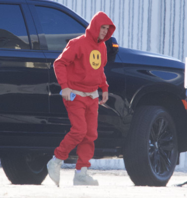 13.03 | Embarca em um jato particular em Los Angeles