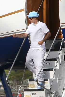 13.04 | Chega ao aeroporto de Miami
