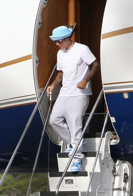 13.04 | Chega ao aeroporto de Miami