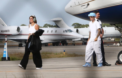 13.04 | Chega ao aeroporto de Miami