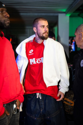 07.10 | Justin Bieber no The League, em Los Angeles, Califórnia.