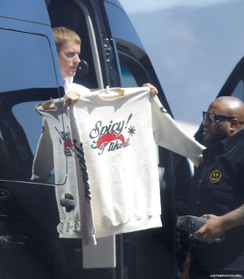 01.06 | Embarque em um jato particular em Los Angeles