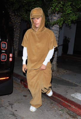 17.08 | Saindo do jantar no Catch Steak, em West Hollywood