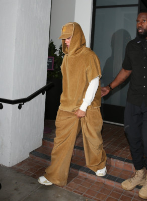 17.08 | Saindo do jantar no Catch Steak, em West Hollywood
