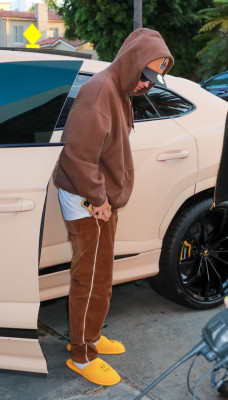 24.08 | Chega a Churchome, em Los Angeles