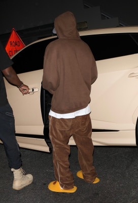 24.08 | Parte de Churchome, em Los Angeles