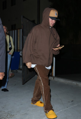 24.08 | Parte de Churchome, em Los Angeles