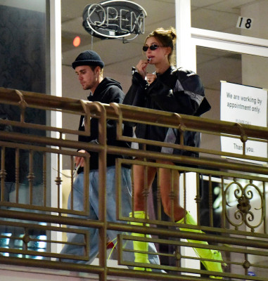 14.10 | Saindo do restaurante Sushi Park, em West Hollywood