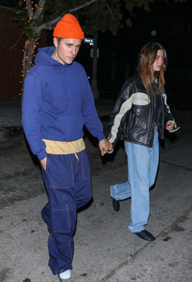 22.10 | Sai para jantar em West Hollywood