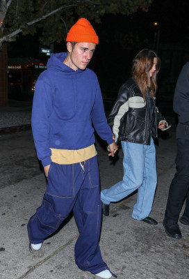 22.10 | Sai para jantar em West Hollywood