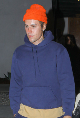 22.10 | Sai para jantar em West Hollywood