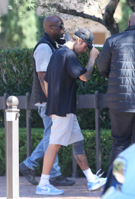 24.10 | Chega a um clube de golfe em Laguna Beach