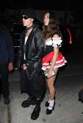 29.10 | Vai à festa de Halloween de Vas Morgan em West Hollywood