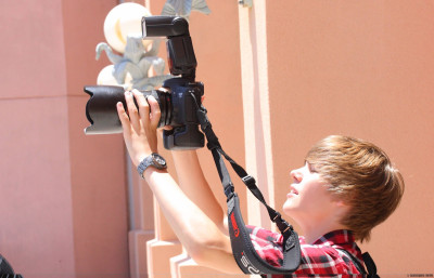 06.12 | Justin Bieber passeando em Bahamas