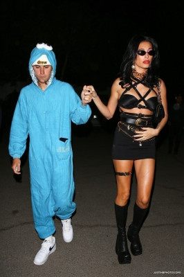30.10 | Saindo para uma festa de Halloween em West Hollywood