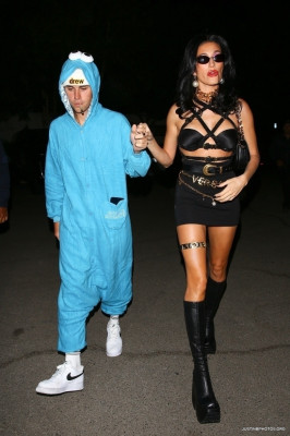 30.10 | Saindo para uma festa de Halloween em West Hollywood
