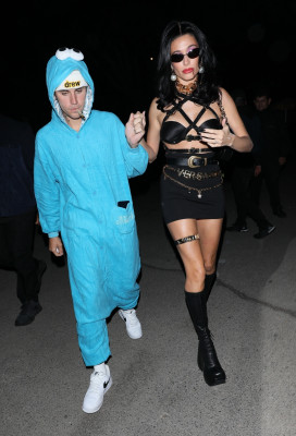 30.10 | Saindo para uma festa de Halloween em West Hollywood