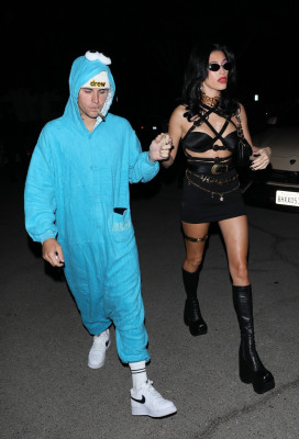 30.10 | Saindo para uma festa de Halloween em West Hollywood