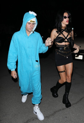 30.10 | Saindo para uma festa de Halloween em West Hollywood