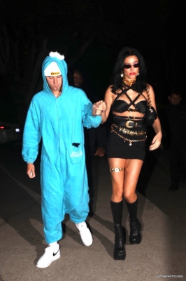 30.10 | Saindo para uma festa de Halloween em West Hollywood