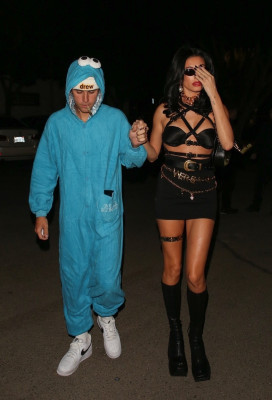 30.10 | Saindo para uma festa de Halloween em West Hollywood