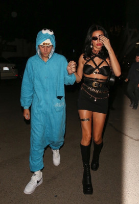 30.10 | Saindo para uma festa de Halloween em West Hollywood