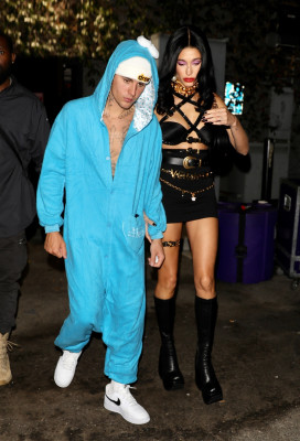 30.10 | Saindo para uma festa de Halloween em West Hollywood