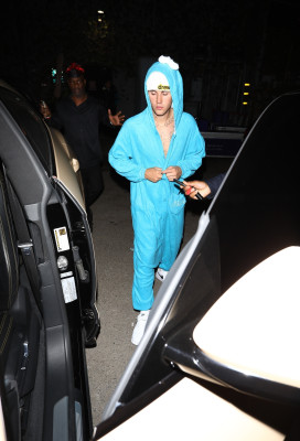 30.10 | Saindo para uma festa de Halloween em West Hollywood