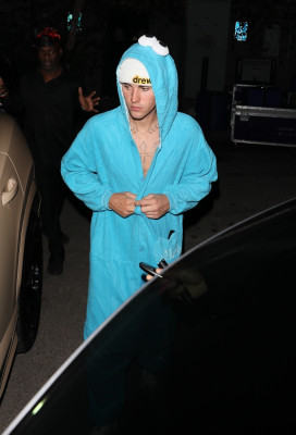 30.10 | Saindo para uma festa de Halloween em West Hollywood