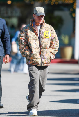 02.11 | Tomando um café em Beverly Hills