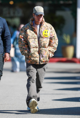 02.11 | Tomando um café em Beverly Hills