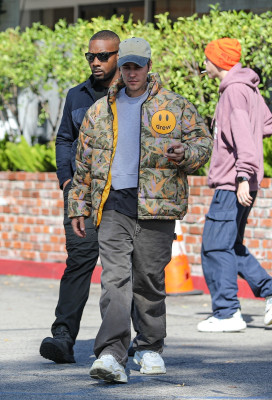 02.11 | Tomando um café em Beverly Hills
