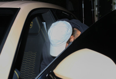 02.11 | Depois de jantar com um amigo no Craig's, em West Hollywood