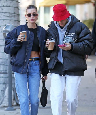 12 de novembro – Tomando café em Beverly Hills