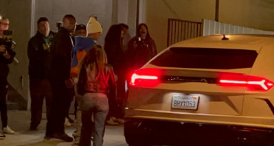 30.11 | Chega para um culto na Churchome em Beverly Hills
