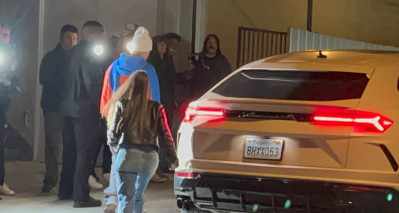 30.11 | Chega para um culto na Churchome em Beverly Hills