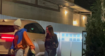 30.11 | Chega para um culto na Churchome em Beverly Hills