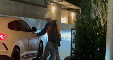 30.11 | Chega para um culto na Churchome em Beverly Hills