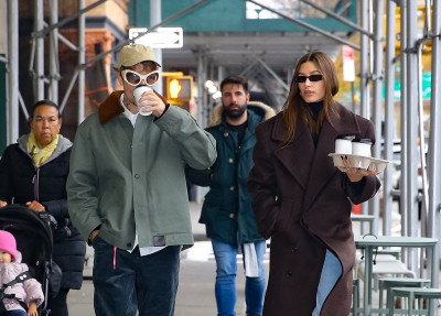 06.12 | Sai para tomar um café em Nova York