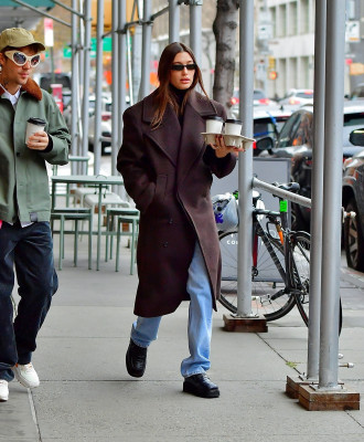 06.12 | Sai para tomar um café em Nova York
