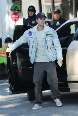 13.12 | Chegando ao Beverly Glen Deli, em Los Angeles