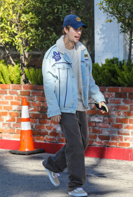13.12 | Chegando ao Beverly Glen Deli, em Los Angeles